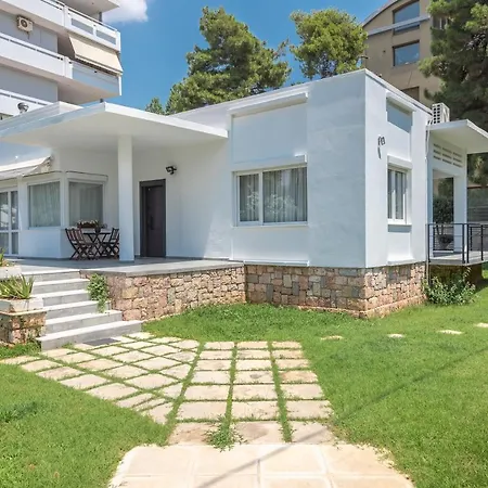 Garden Glyfada Vila